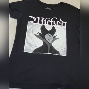 "Wicked" black graphic tee M